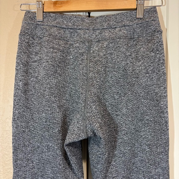 Lululemon Engineered Warmth Jogger Merino Wool Size 4 - Picture 11 of 16